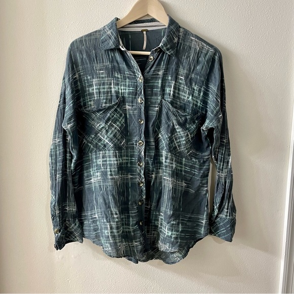 Free People Tops - FREE PEOPLE Blue and Turquoise Button Down Blouse